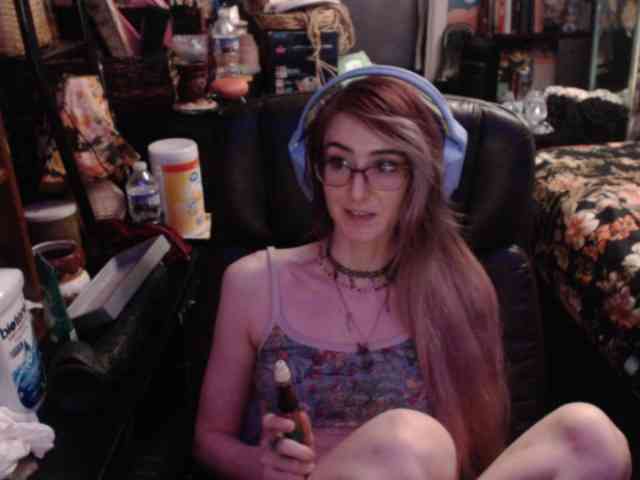pussyxpaladin webcam