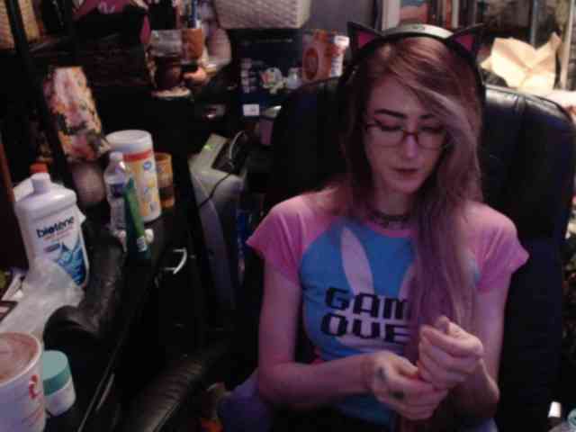 pussyxpaladin webcam