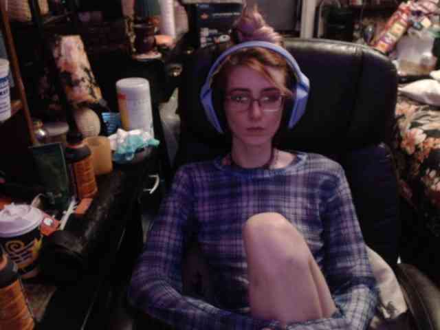 pussyxpaladin's live room