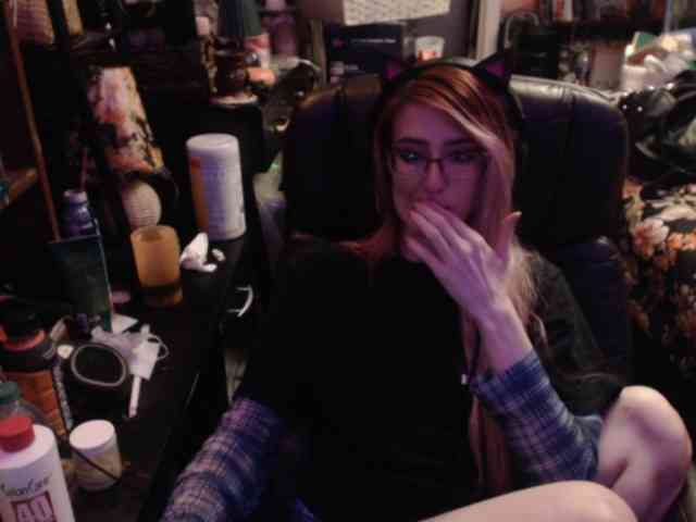 pussyxpaladin webcam