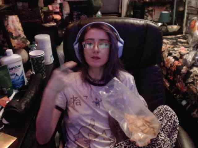pussyxpaladin webcam