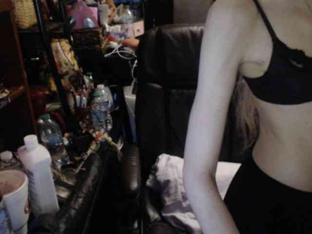 pussyxpaladin webcam