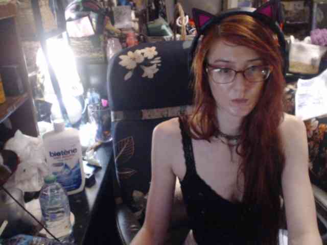pussyxpaladin webcam