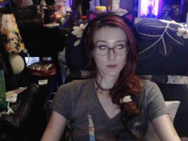 pussyxpaladin webcam