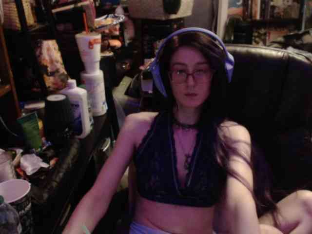 pussyxpaladin webcam