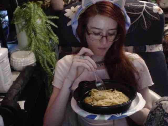 pussyxpaladin webcam