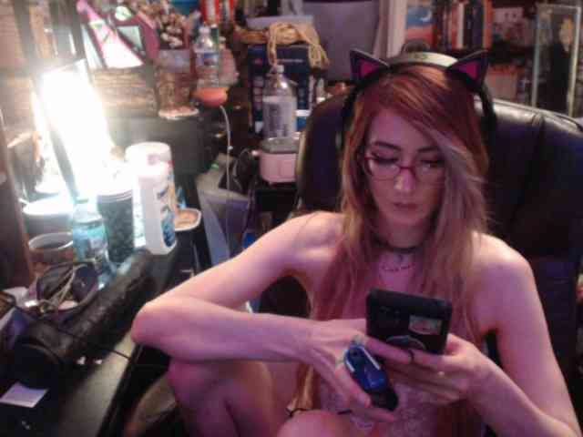 pussyxpaladin webcam