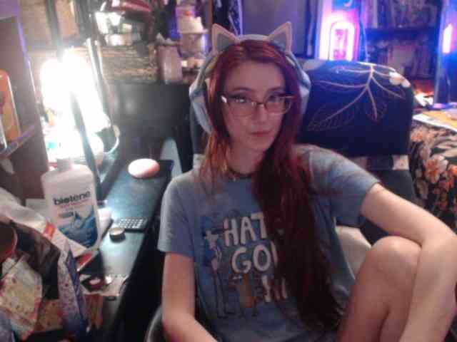 pussyxpaladin webcam