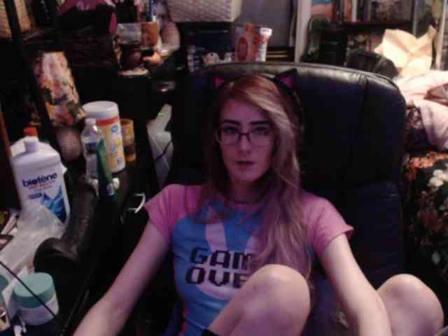 pussyxpaladin webcam