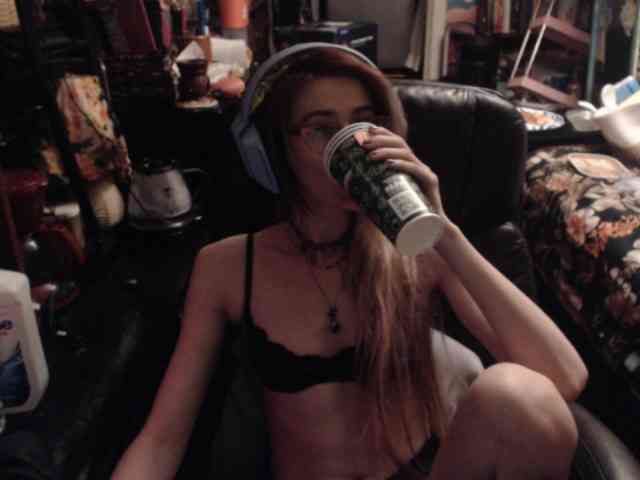 pussyxpaladin webcam