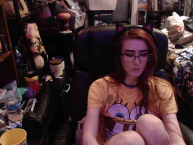 pussyxpaladin webcam