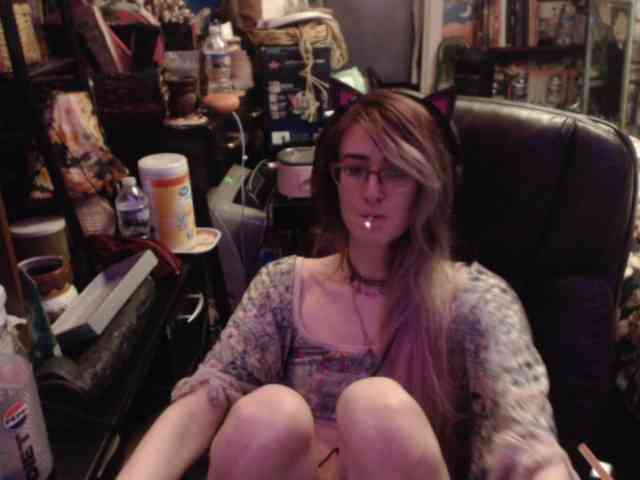 pussyxpaladin webcam