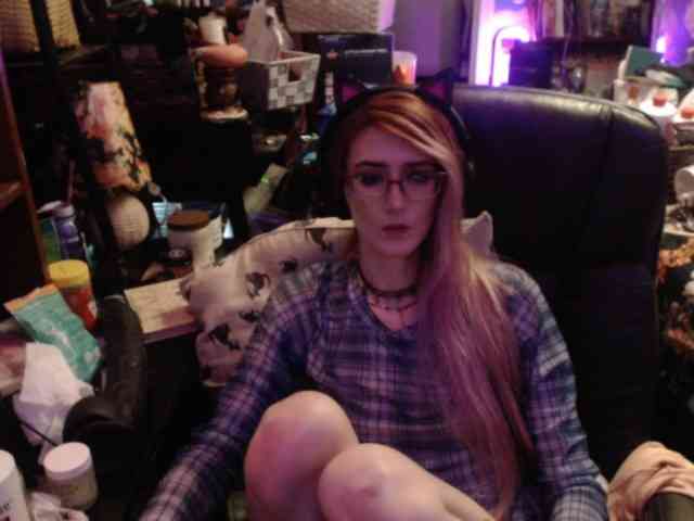 pussyxpaladin webcam