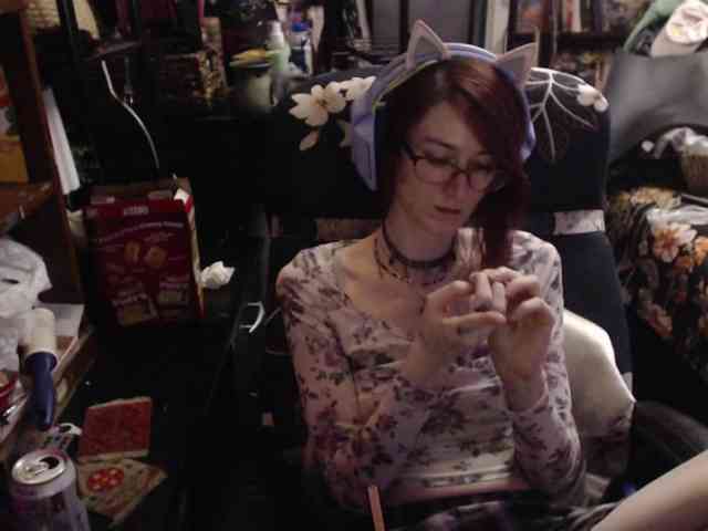 pussyxpaladin webcam