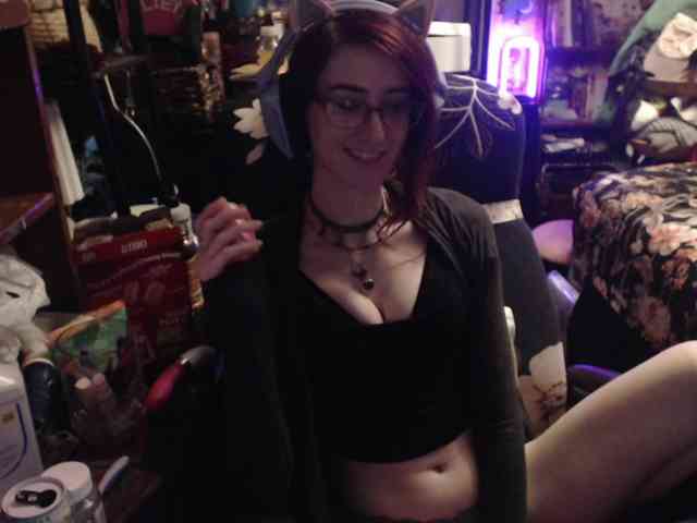 pussyxpaladin webcam