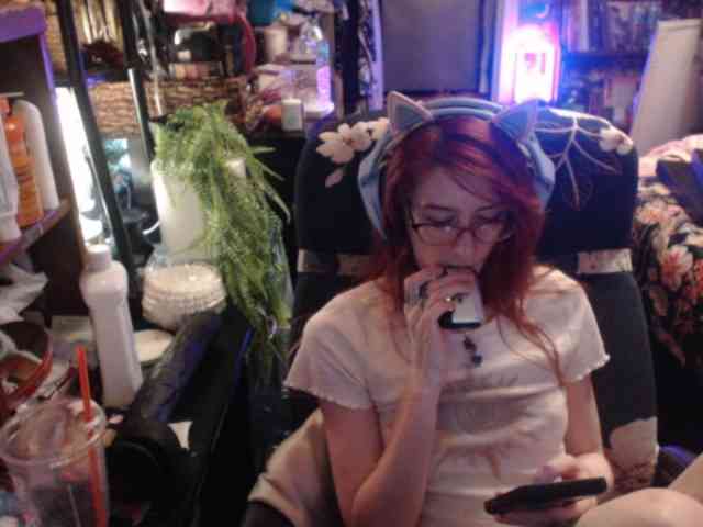 pussyxpaladin webcam