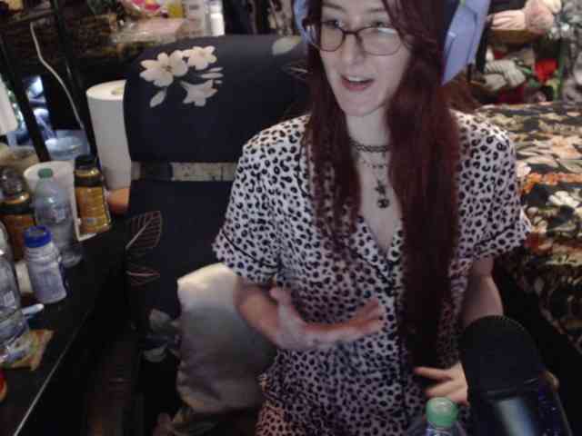 pussyxpaladin webcam