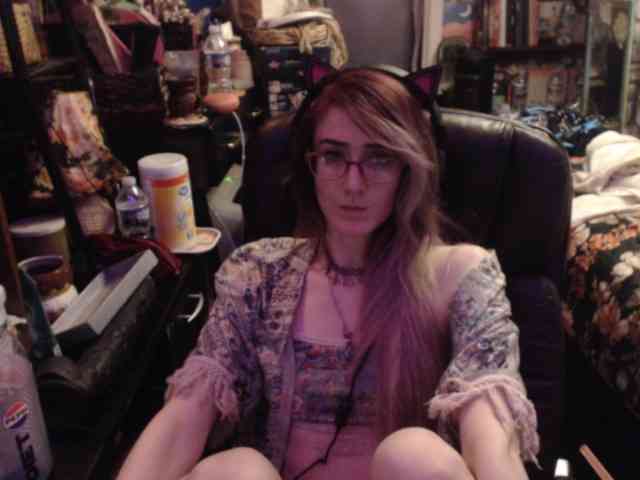 pussyxpaladin webcam
