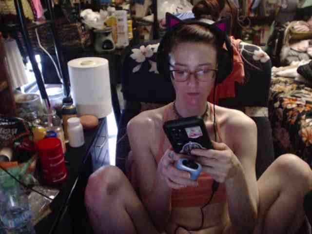 pussyxpaladin webcam
