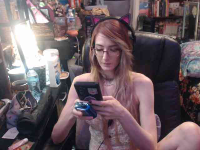 pussyxpaladin webcam