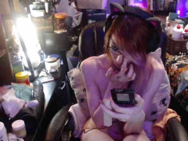 pussyxpaladin webcam