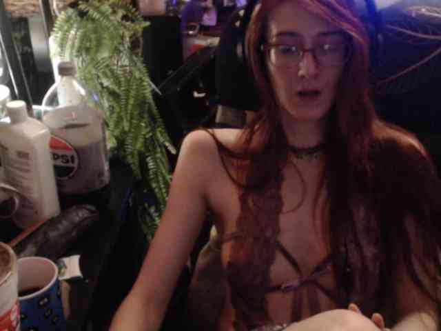 pussyxpaladin webcam
