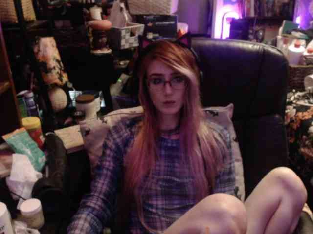 pussyxpaladin Live Webcam on BongaCams