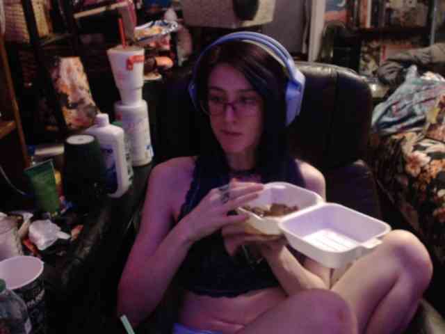 pussyxpaladin webcam