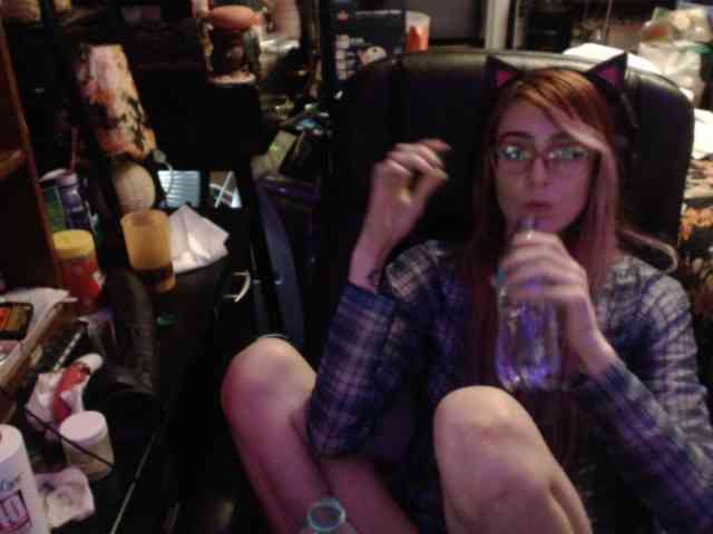 pussyxpaladin webcam