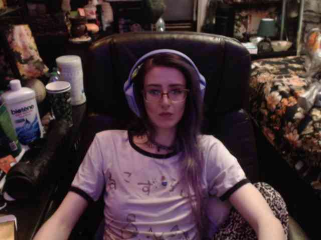 pussyxpaladin webcam