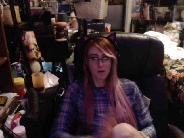pussyxpaladin webcam