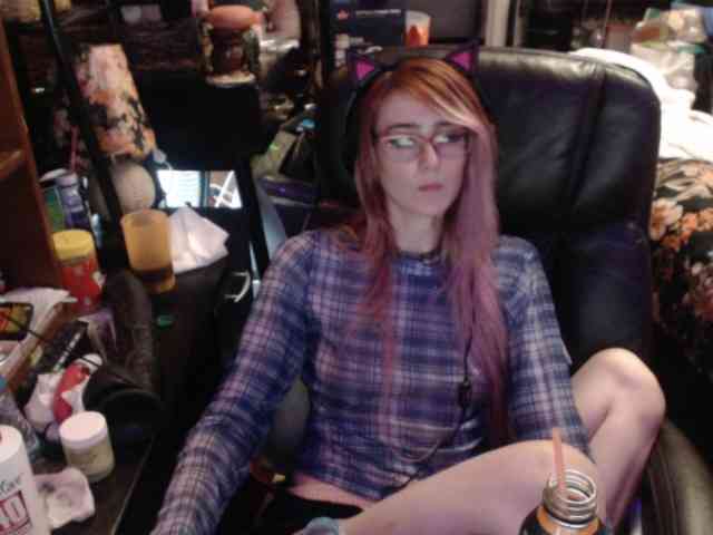 pussyxpaladin webcam