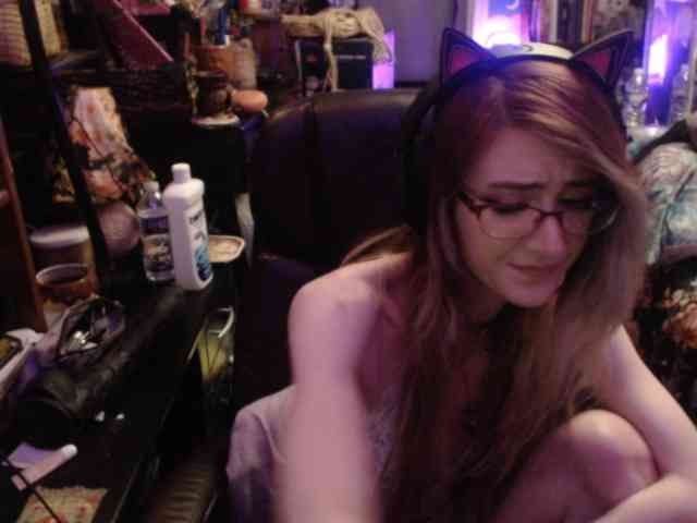 pussyxpaladin webcam