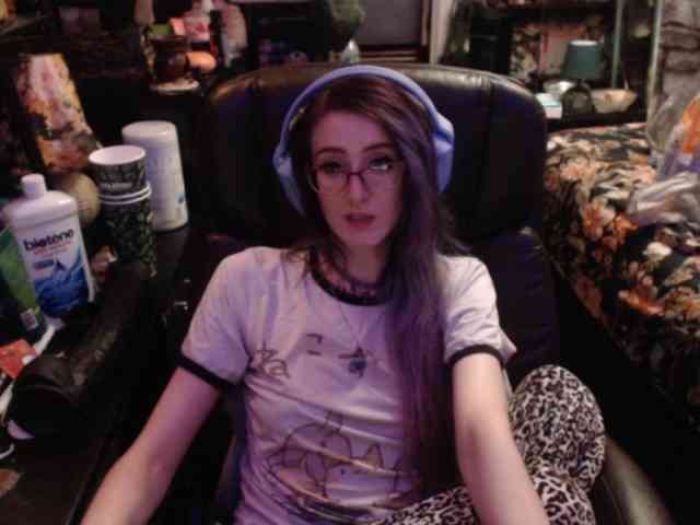 pussyxpaladin webcam