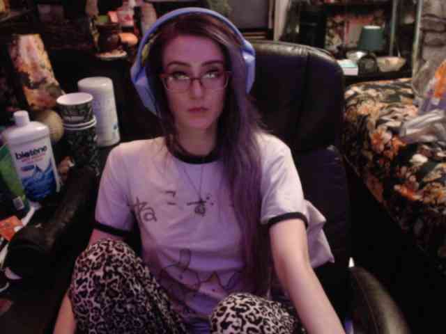 pussyxpaladin webcam