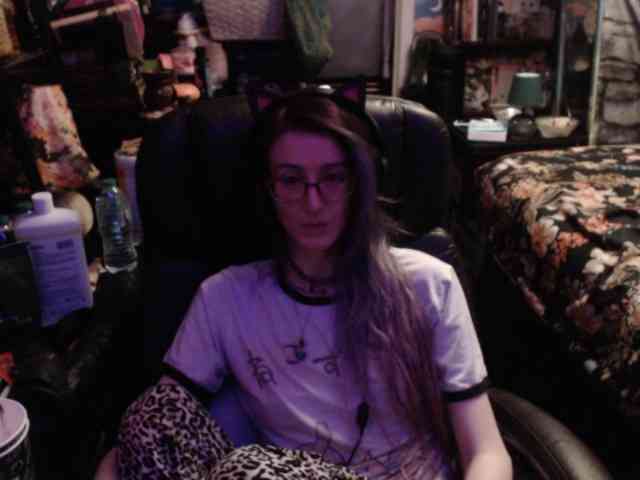 pussyxpaladin webcam