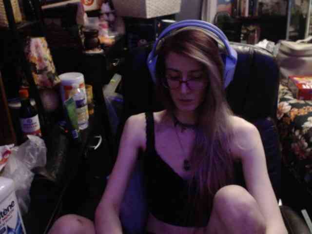 pussyxpaladin webcam
