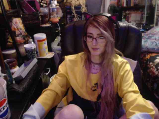 pussyxpaladin webcam