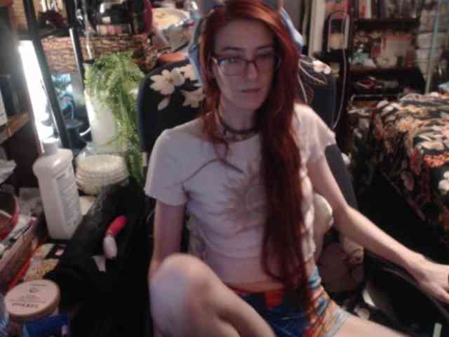 pussyxpaladin webcam