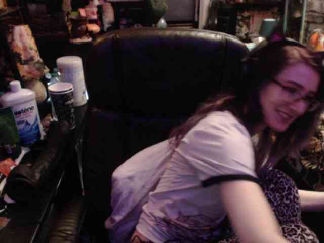 pussyxpaladin webcam