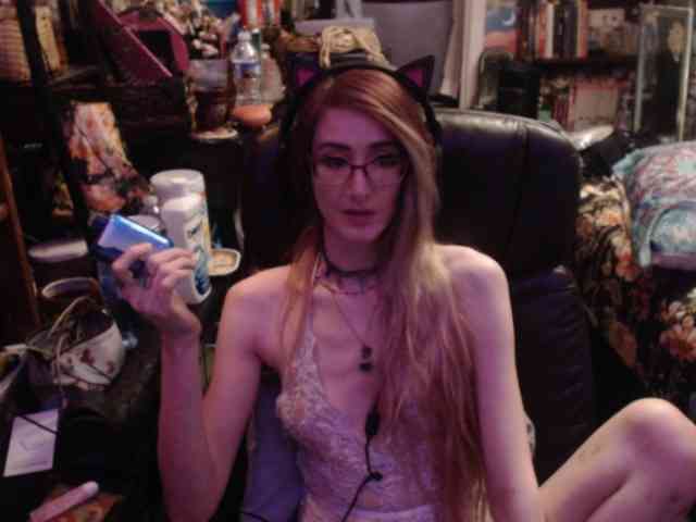 pussyxpaladin webcam