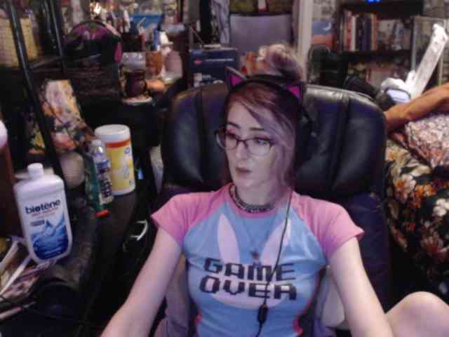 pussyxpaladin webcam