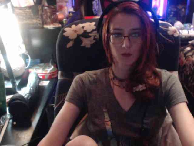 pussyxpaladin webcam