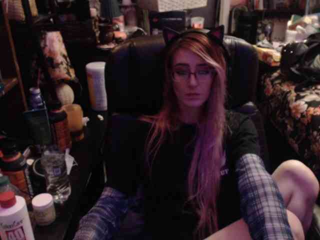 pussyxpaladin webcam