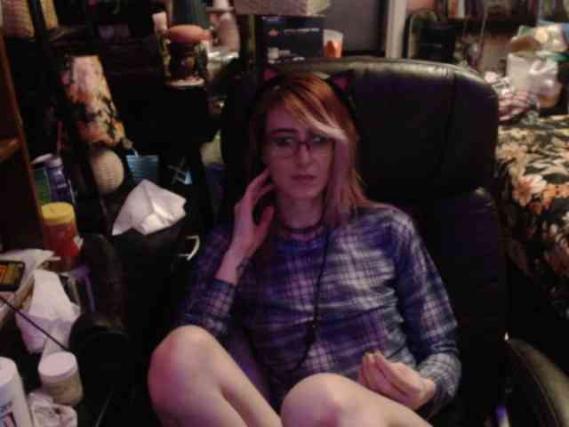 pussyxpaladin webcam
