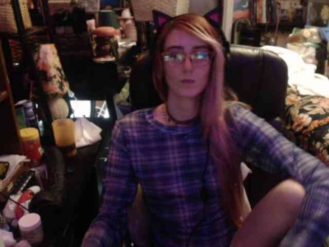 pussyxpaladin webcam