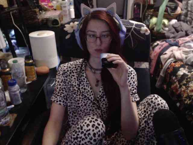 pussyxpaladin webcam