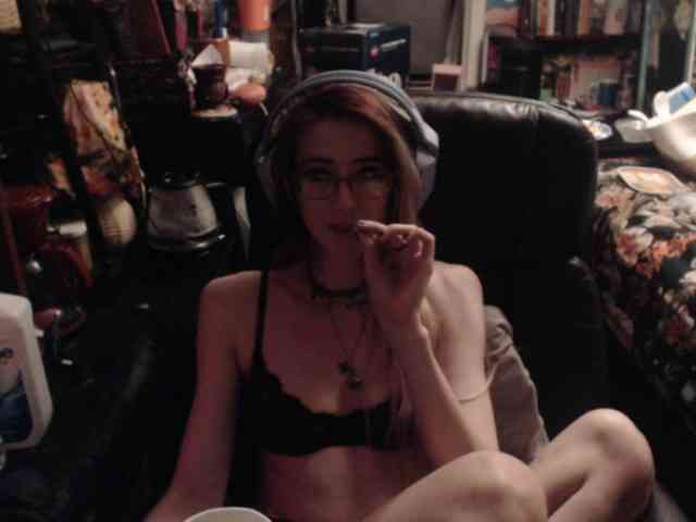 pussyxpaladin webcam
