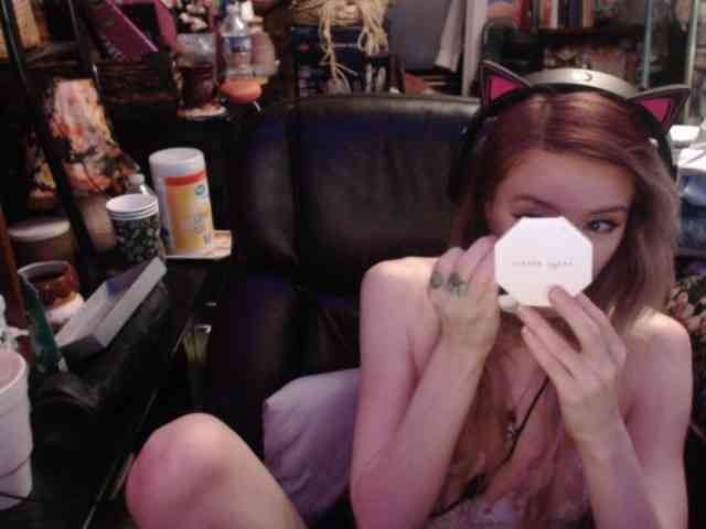 pussyxpaladin webcam