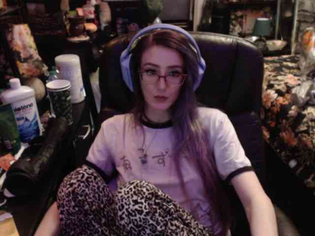 pussyxpaladin webcam